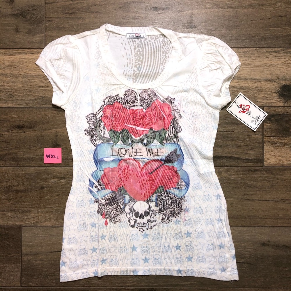 Love Amour White Short Sleeve Tee NWT